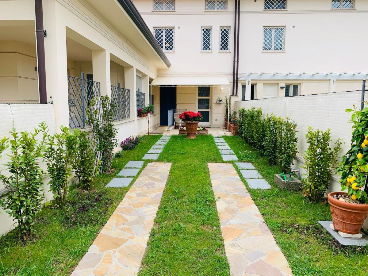 Cb House Holiday Pietrasanta Kültér fotó